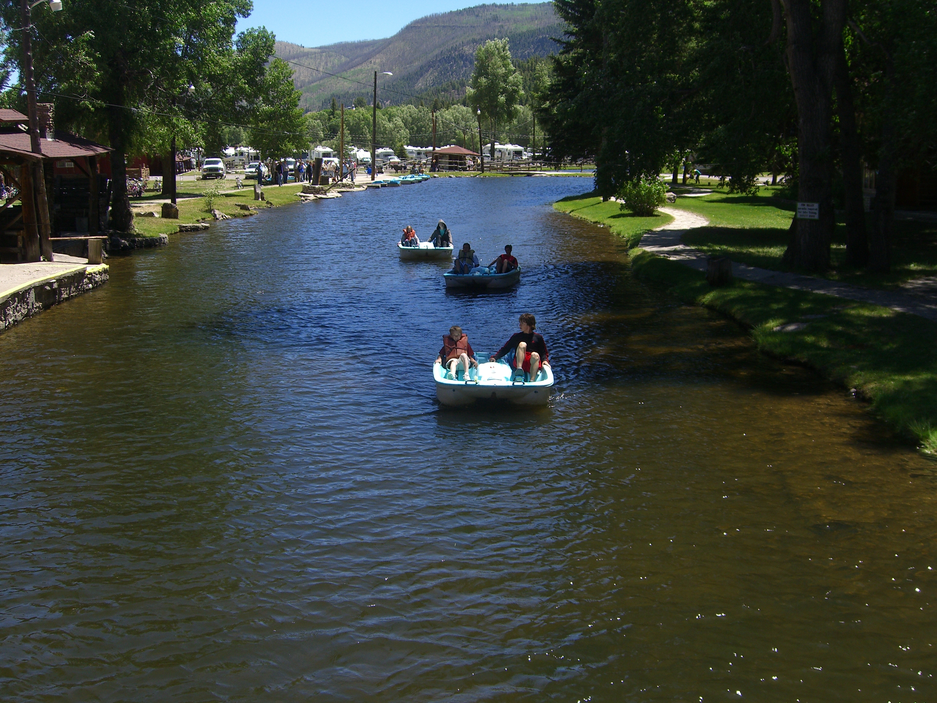 Kid Boats2.JPG