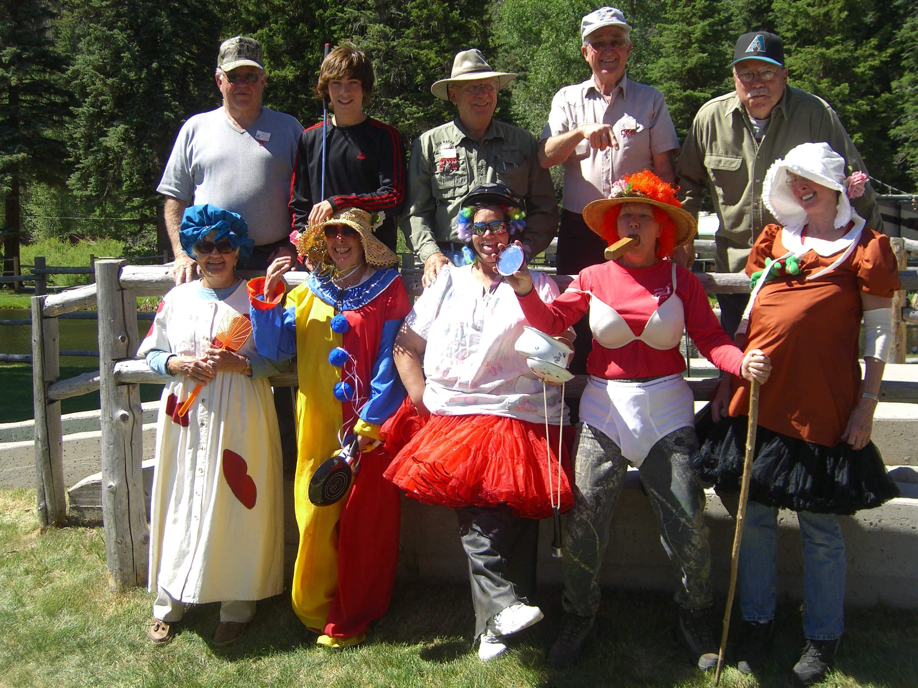 Men Golfers & Caddys3.JPG