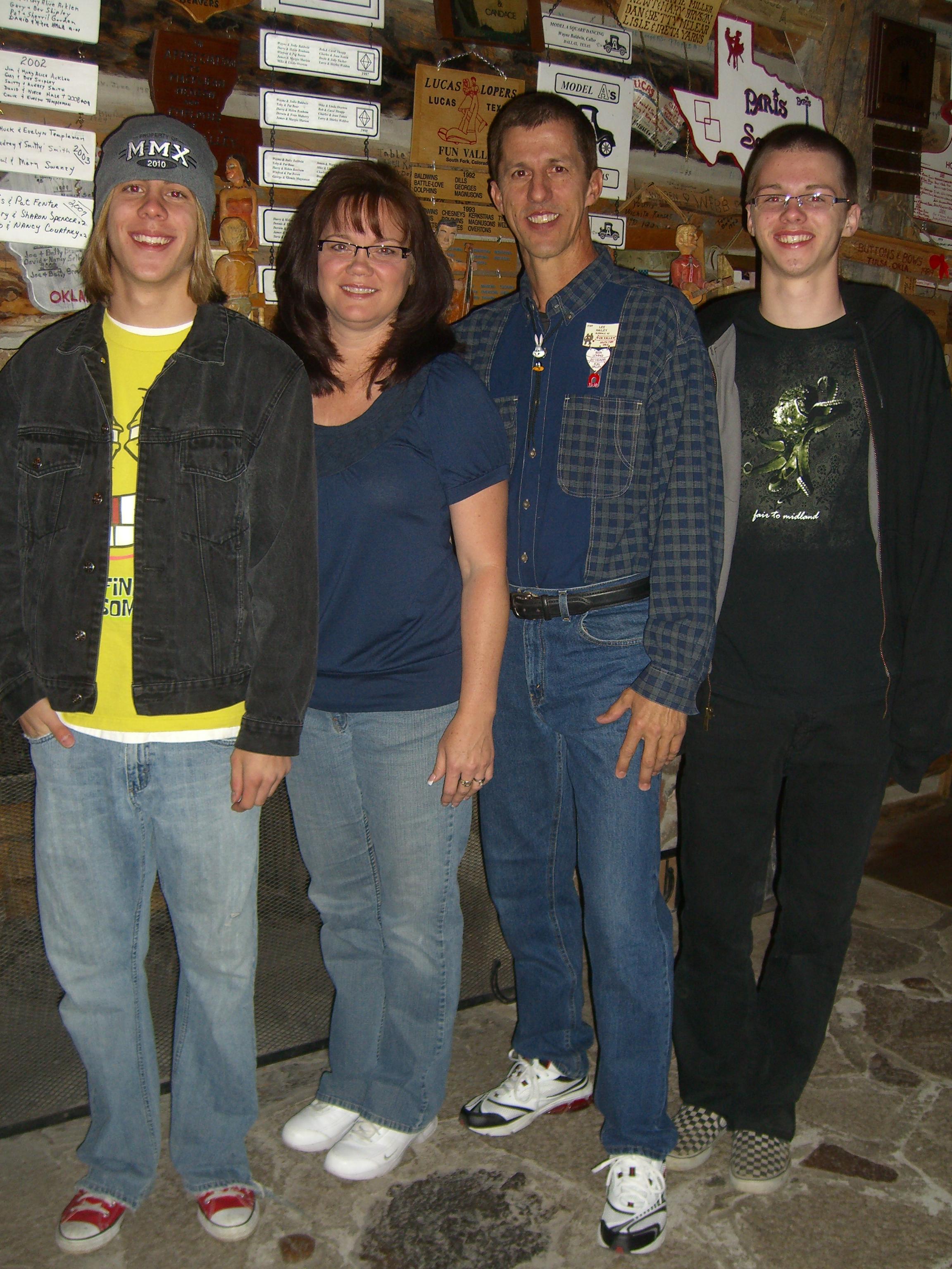 Hailey Family f.JPG