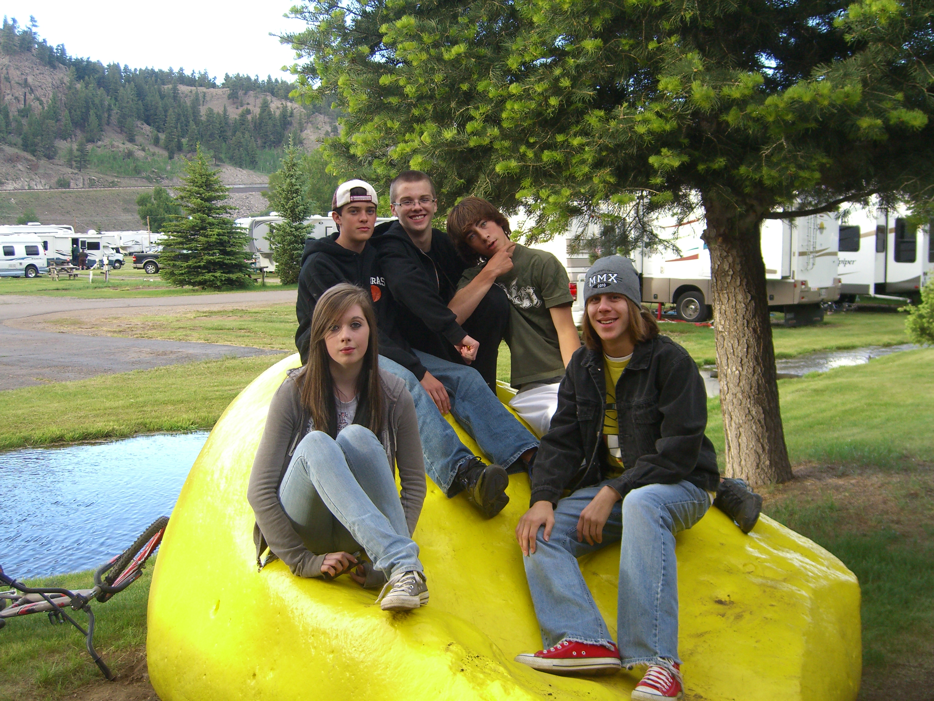 Kids on Yellow Rock.JPG