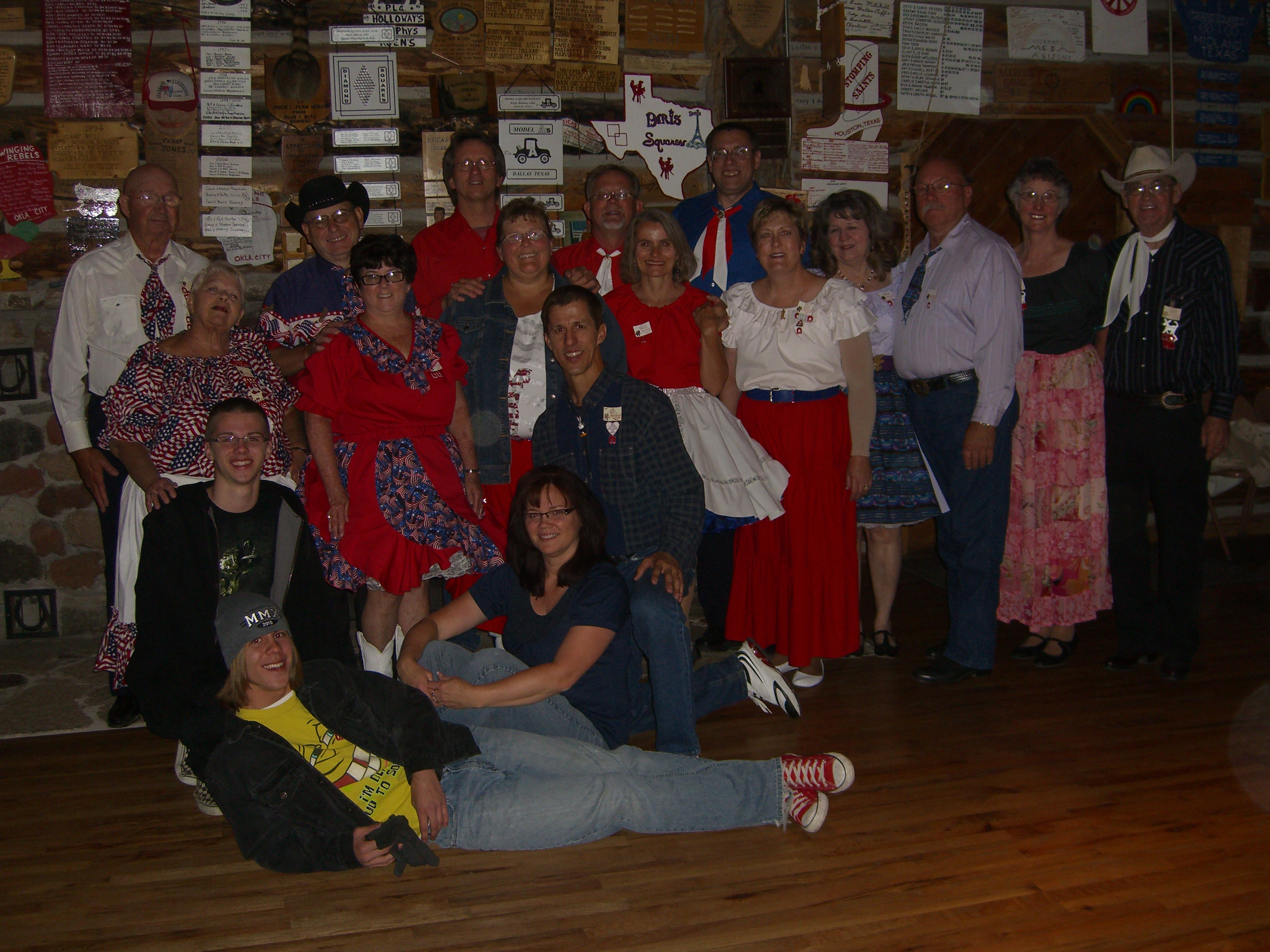 Lee's Club.JPG