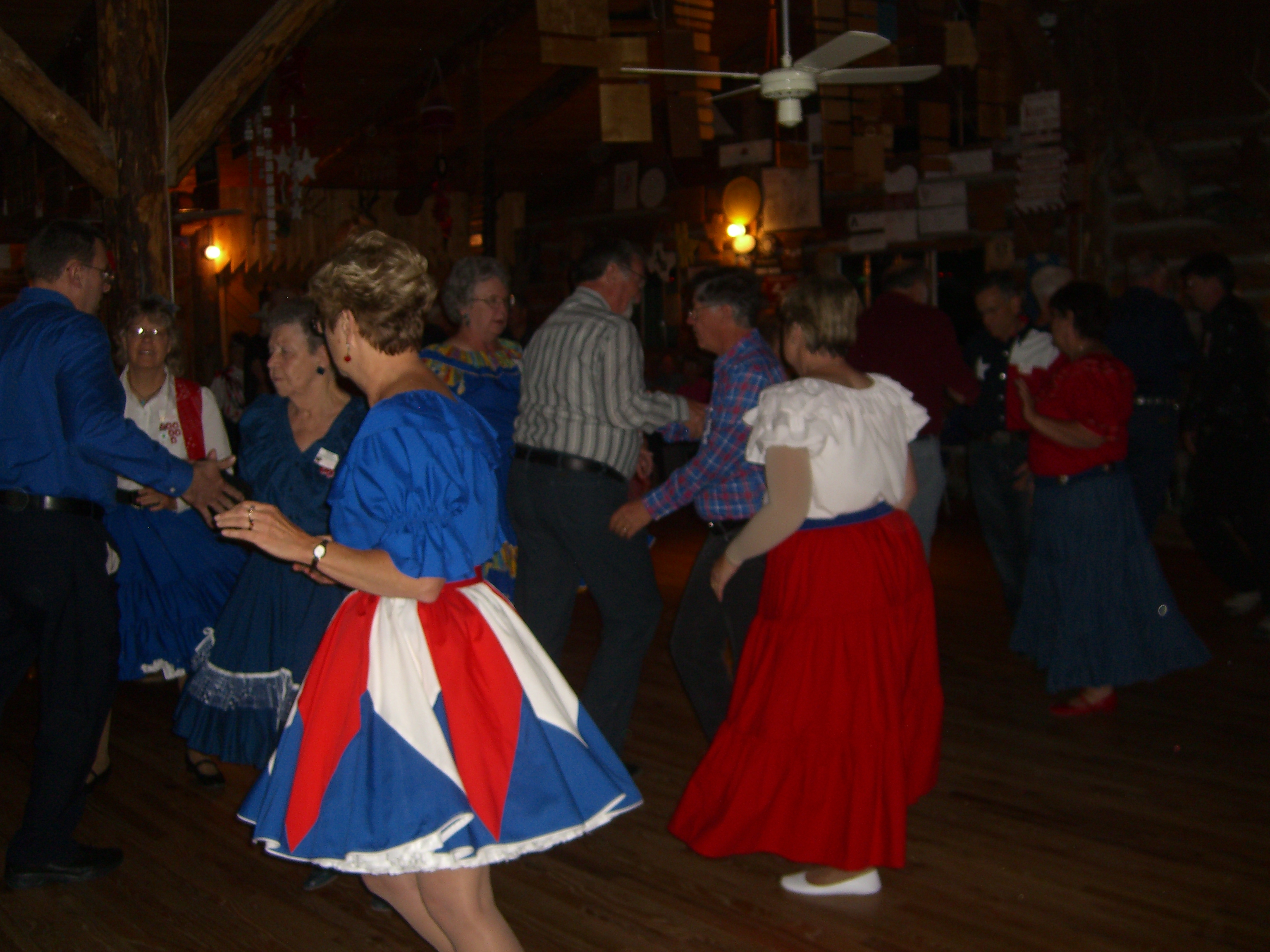 Monday Dance15.JPG