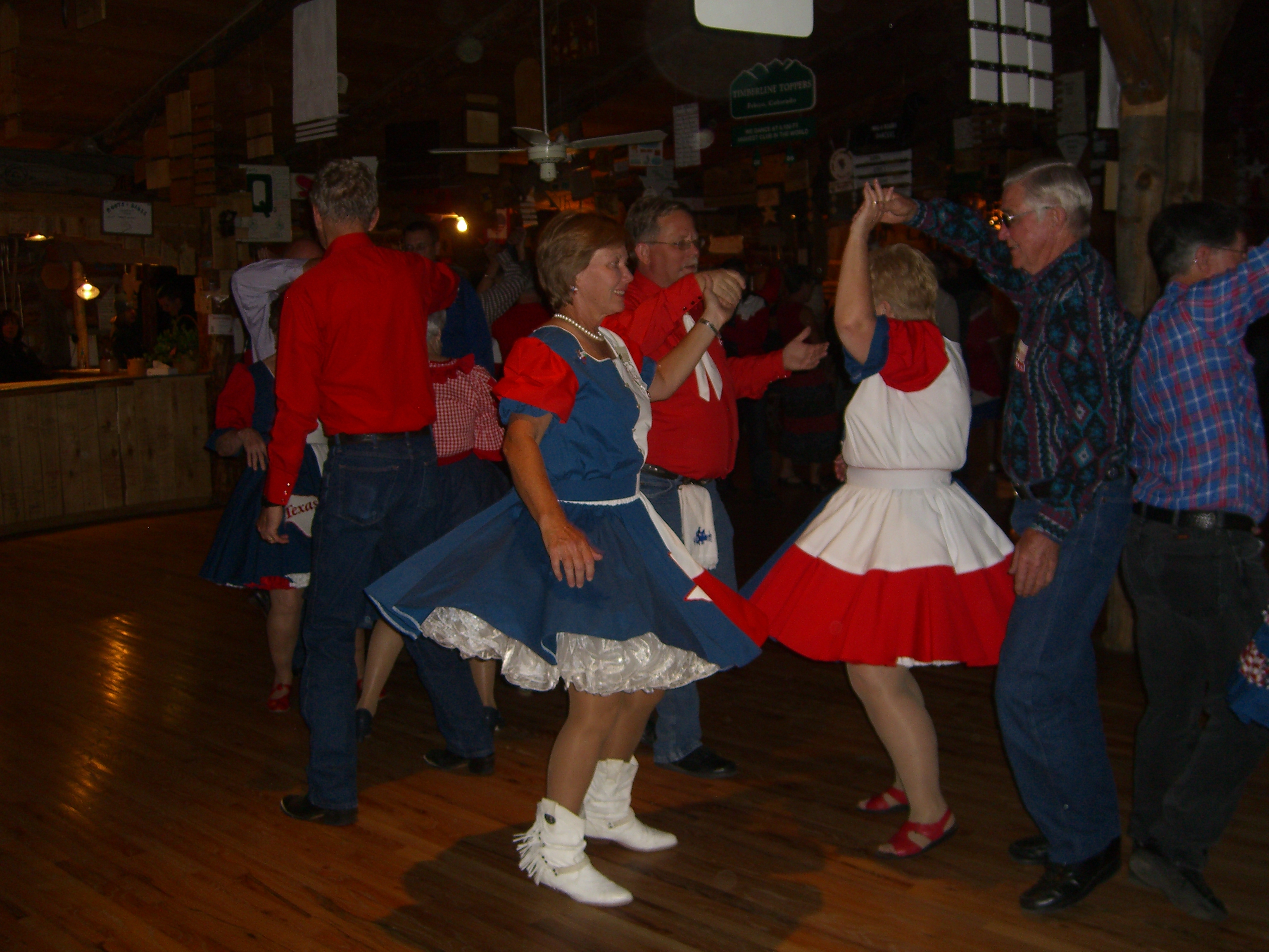 Monday Dance8.JPG