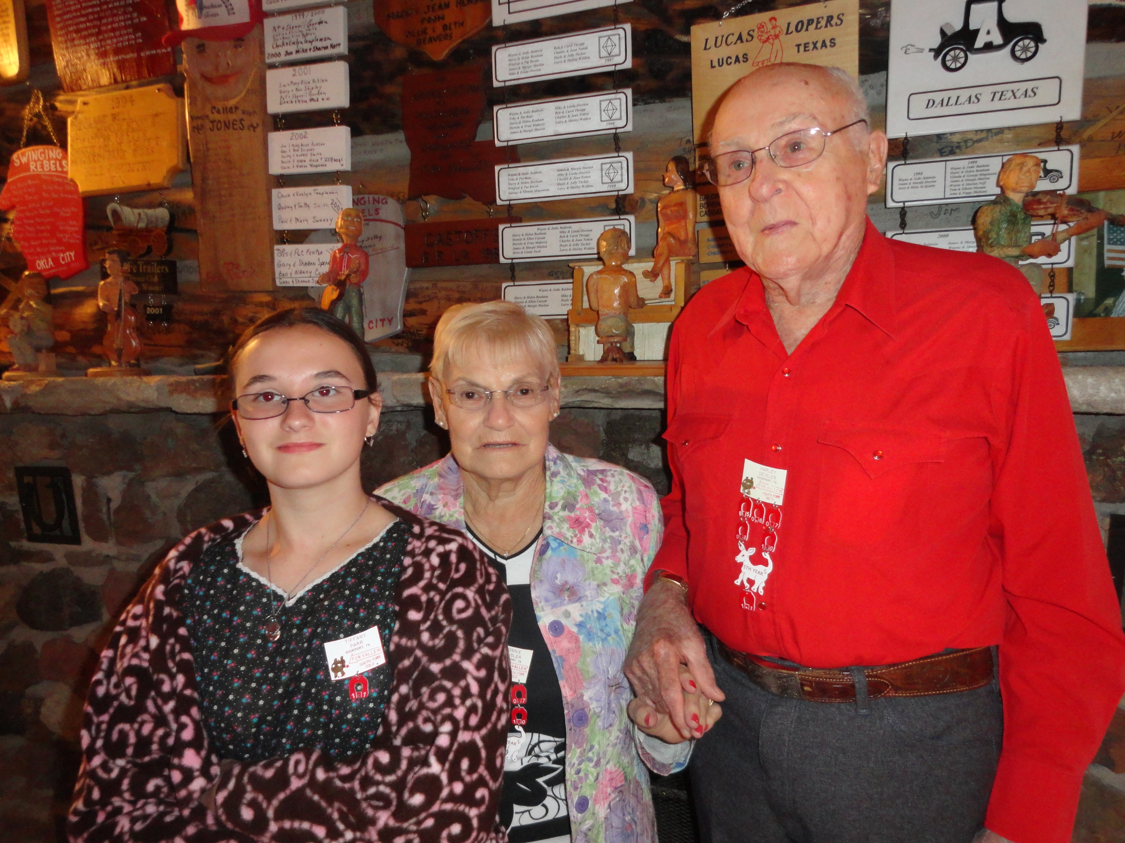 Harley & Bonnie Deisler & Tiffany Parr  1.JPG