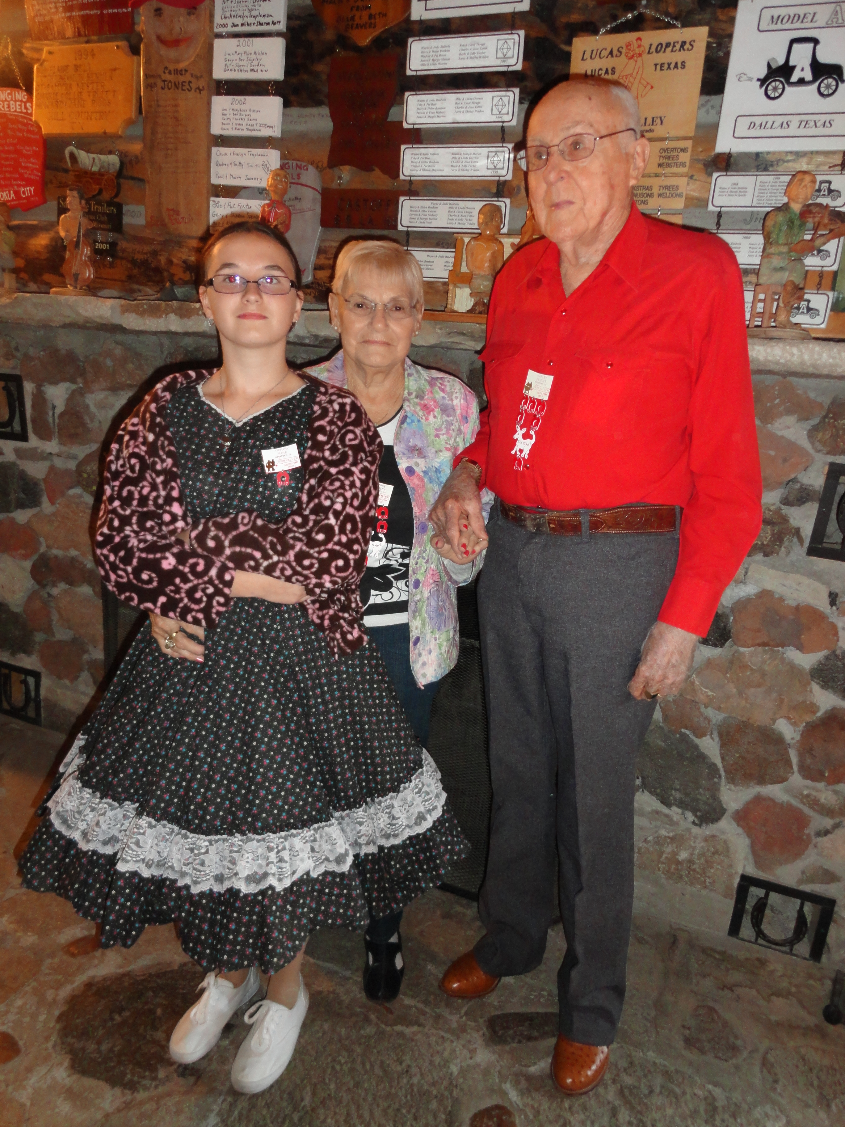 Harley & Bonnie Deisler & Tiffany Parr 2.JPG