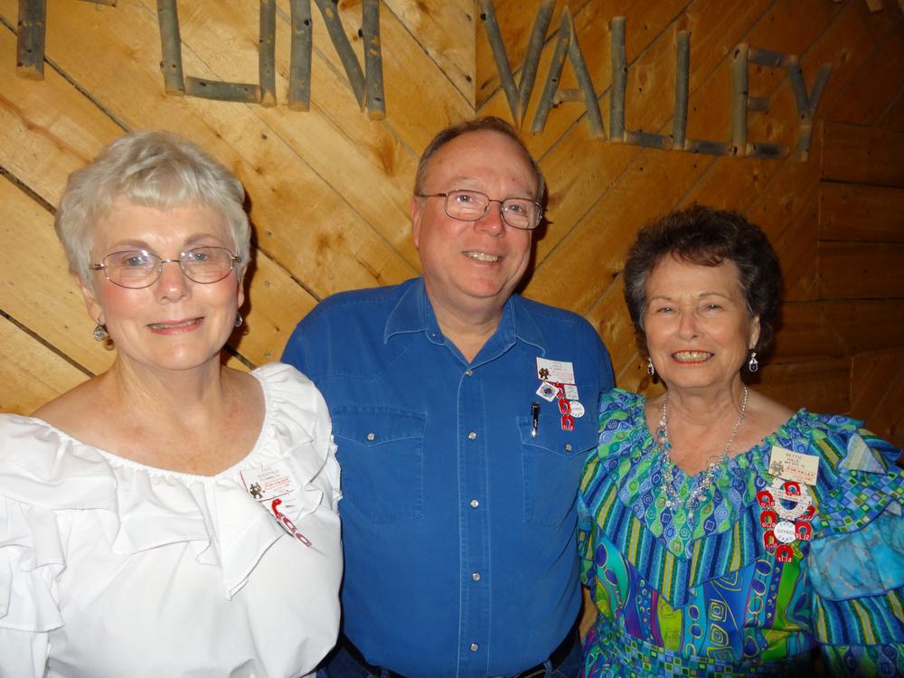 Faye Guenther, Pete Hale, Nettie Hale c.jpg