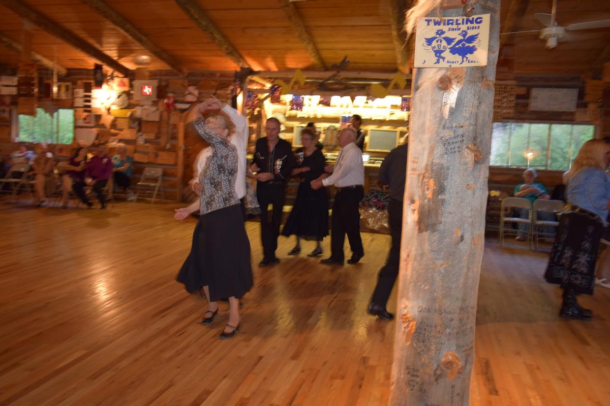 Monday_Dance__37_.jpg